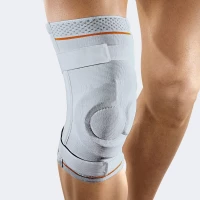 ginocchiera-elastica-per-il-morbo-di-osgood-schlatter-camp-7085