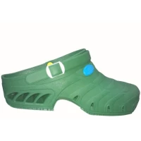 zoccoli-professionali-ospedalieri-autoclavabili-comfy-studium-verdi