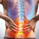 Dolore alla Schiena (Lombalgia): Cause, Sintomi e Trattamenti per il Benessere Spinale