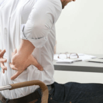 Spondilolisi e Spondilolistesi: Cause, Sintomi e Trattamenti